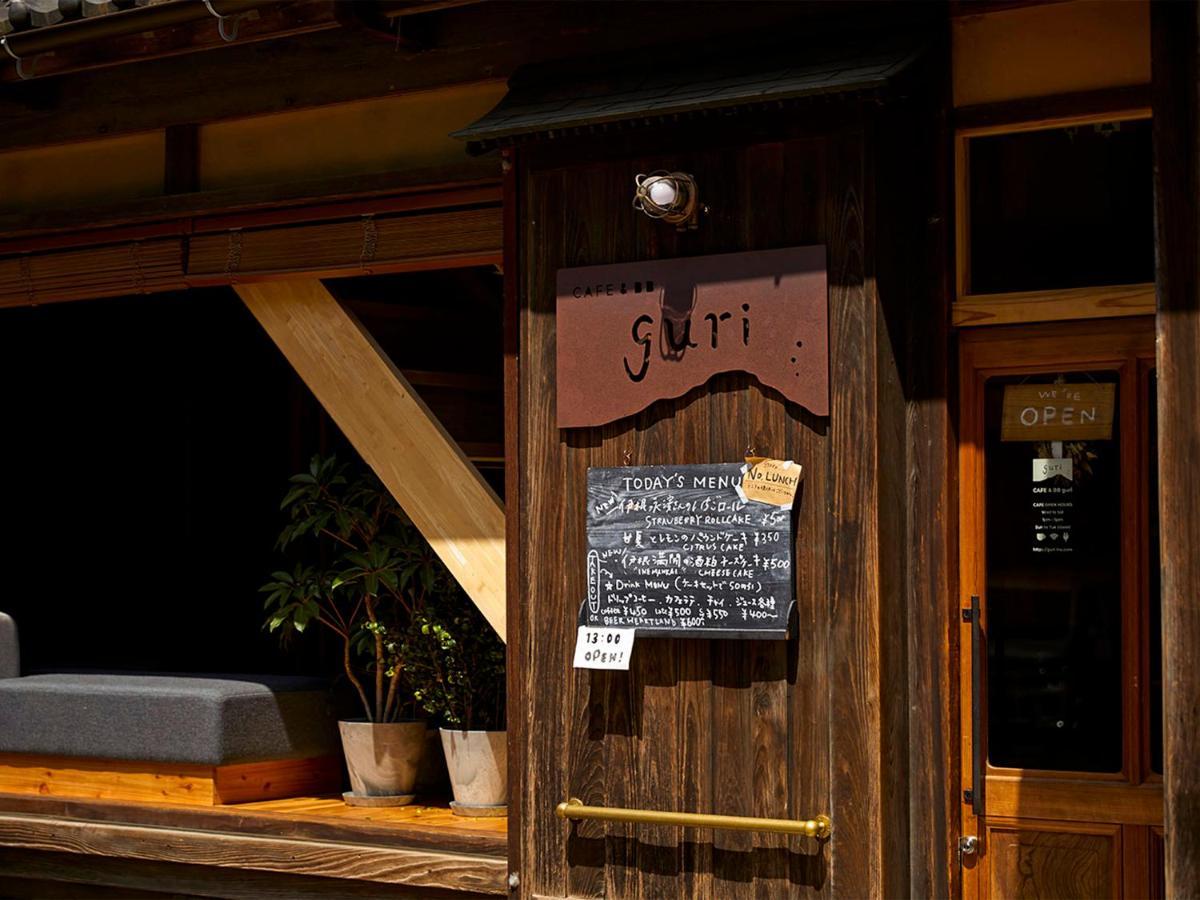 Cafe & Bb Guri Panzió Ine Kültér fotó