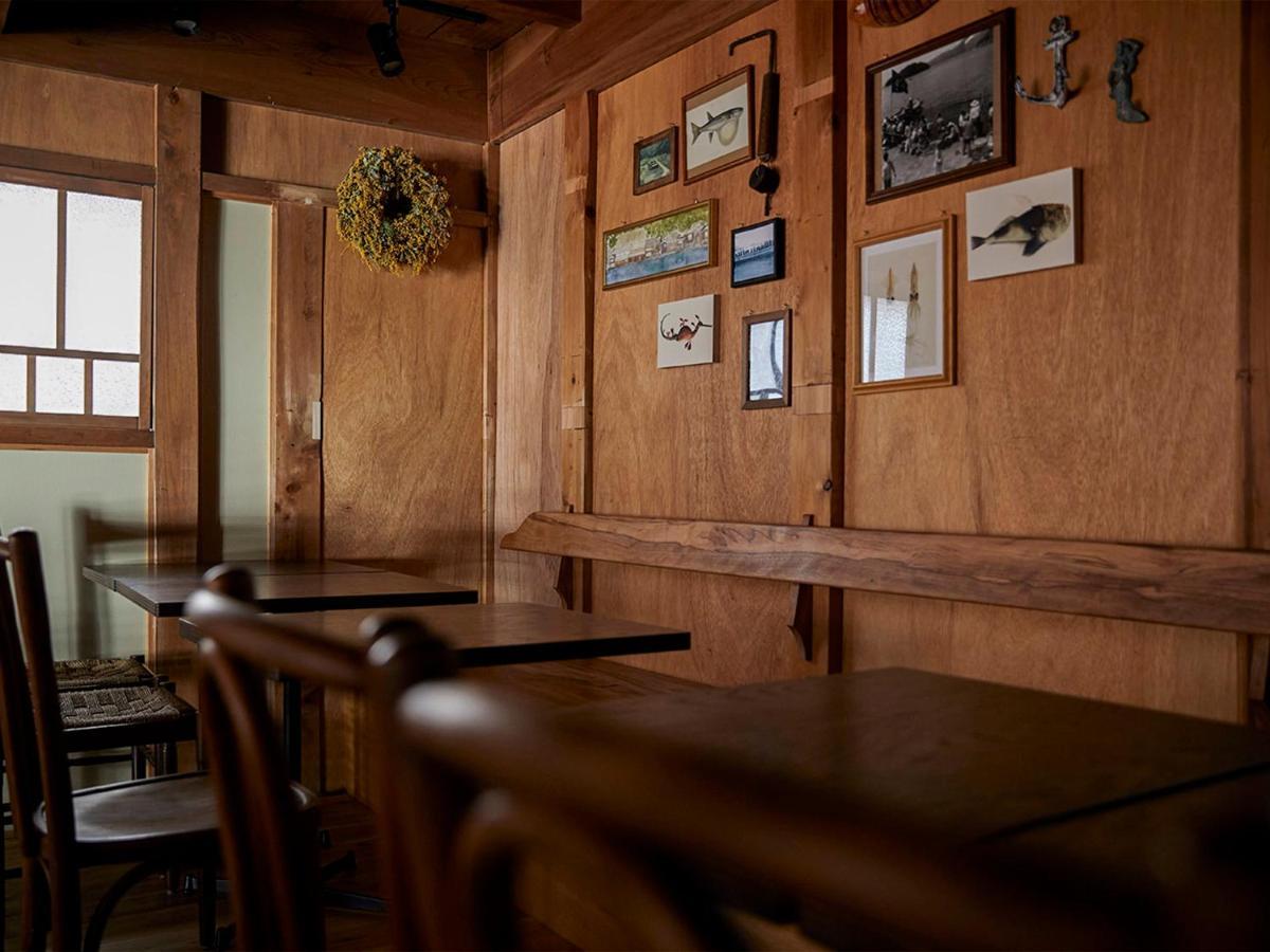 Cafe & Bb Guri Panzió Ine Kültér fotó